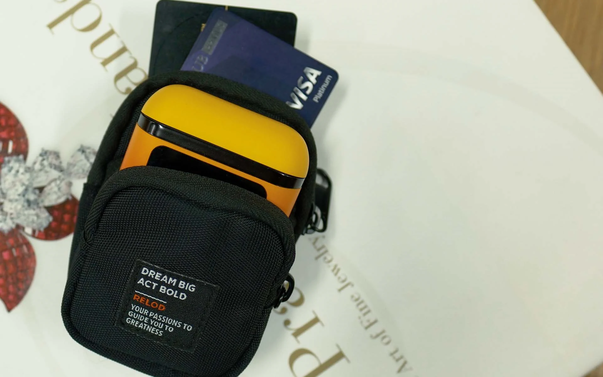 effortless carrying bag